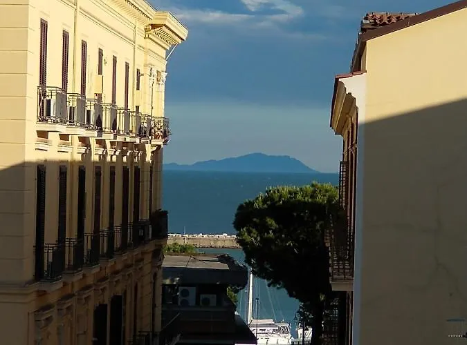 Mi Casa Tu Casa 3* Φόρμια